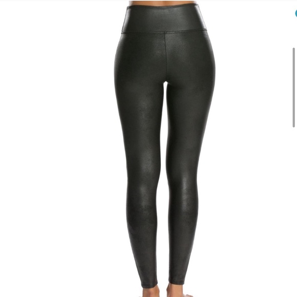 NWT BLACK SPANX LEATHER LEGGINGS BLOGGER FAVE SOLD OUT M - Picture 6 of 9